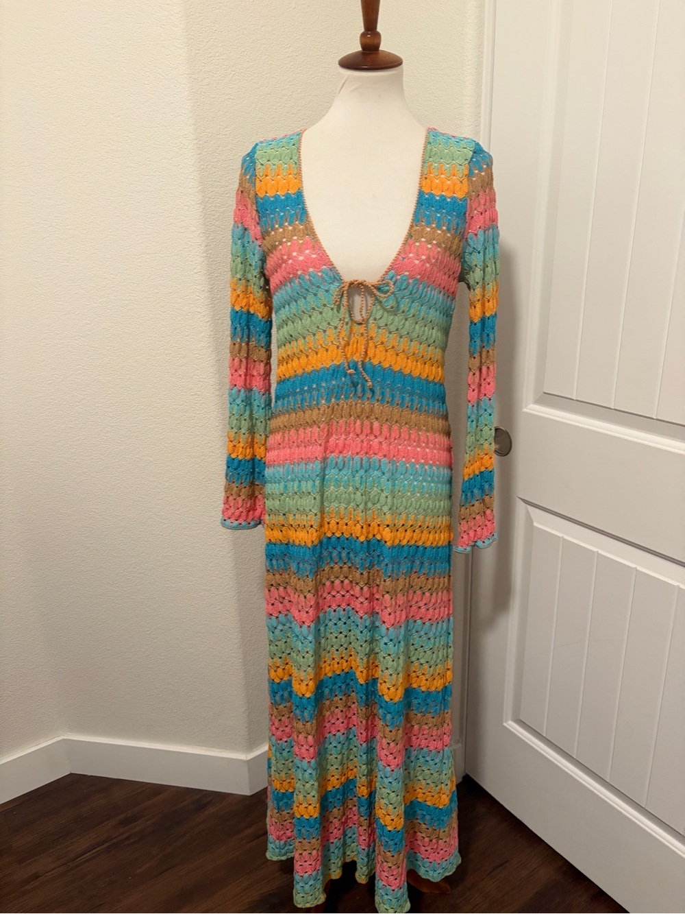 Show Me Your Mumu Pink Label Crochet Floral Top - Picture 1 of 5